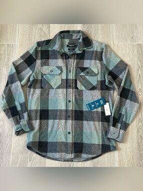 NWT Kenneth Cole Super Soft Comfort Mobility
Knit Shirt Size S